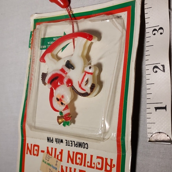 Vintage Santa Clause Action Pin-On In Original Package Christmas  Pin - Picture 7 of 7